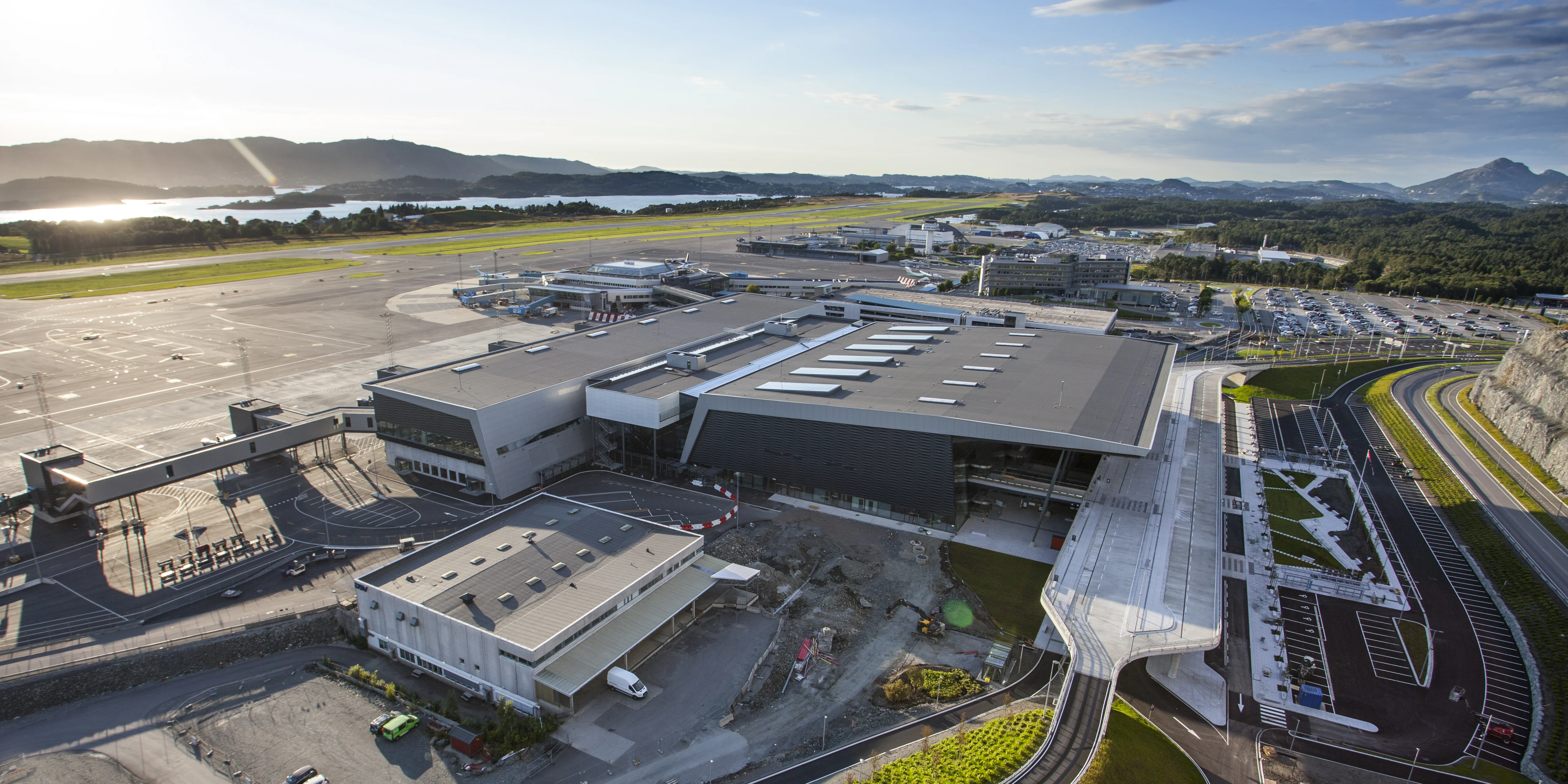Bergen Airport, Flesland