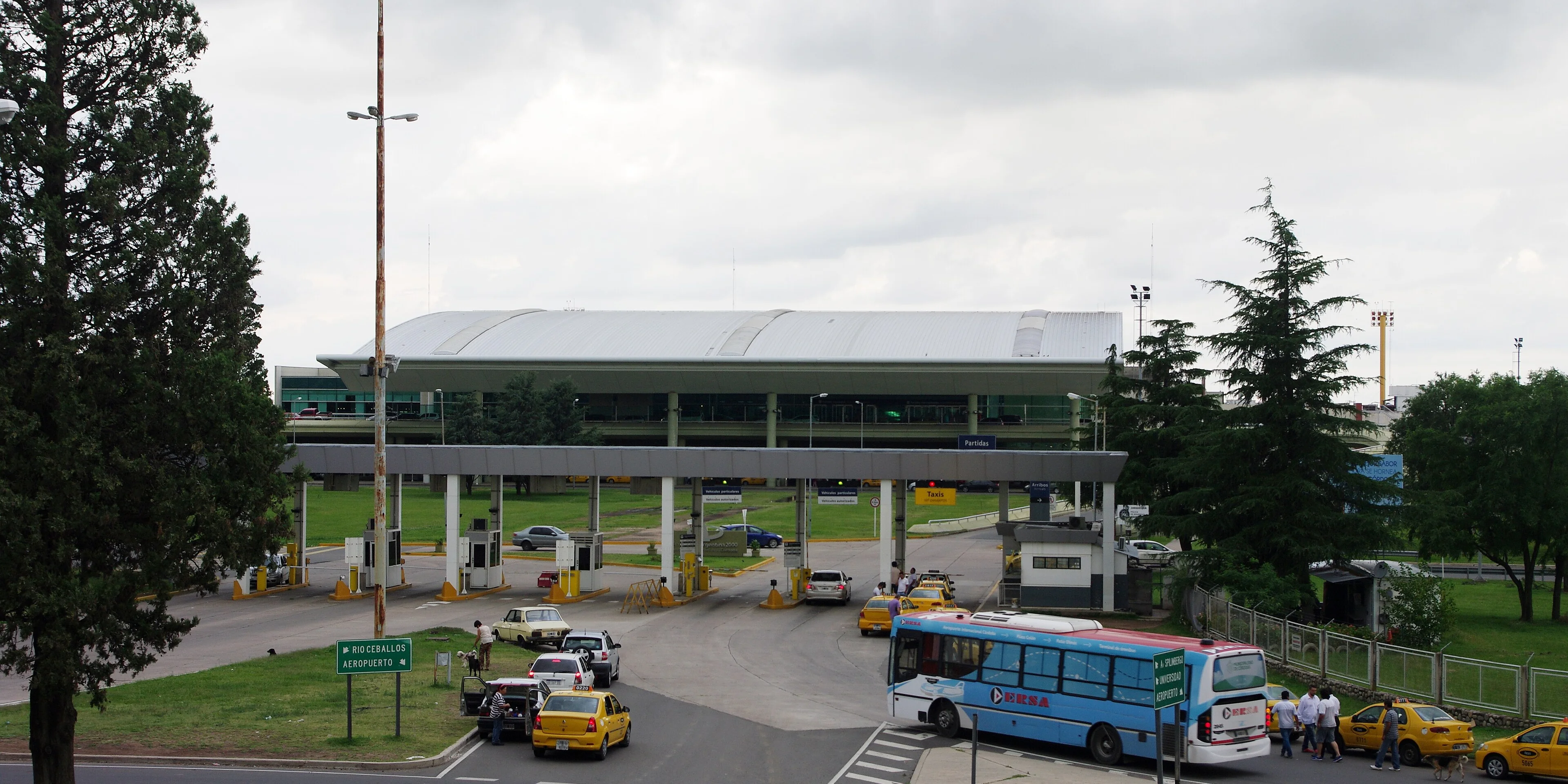 Ingeniero Ambrosio Taravella Airport