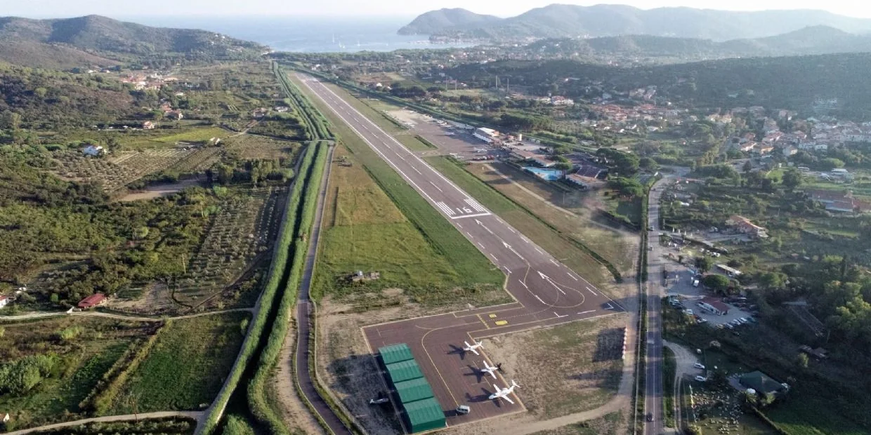 Marina Di Campo Airport