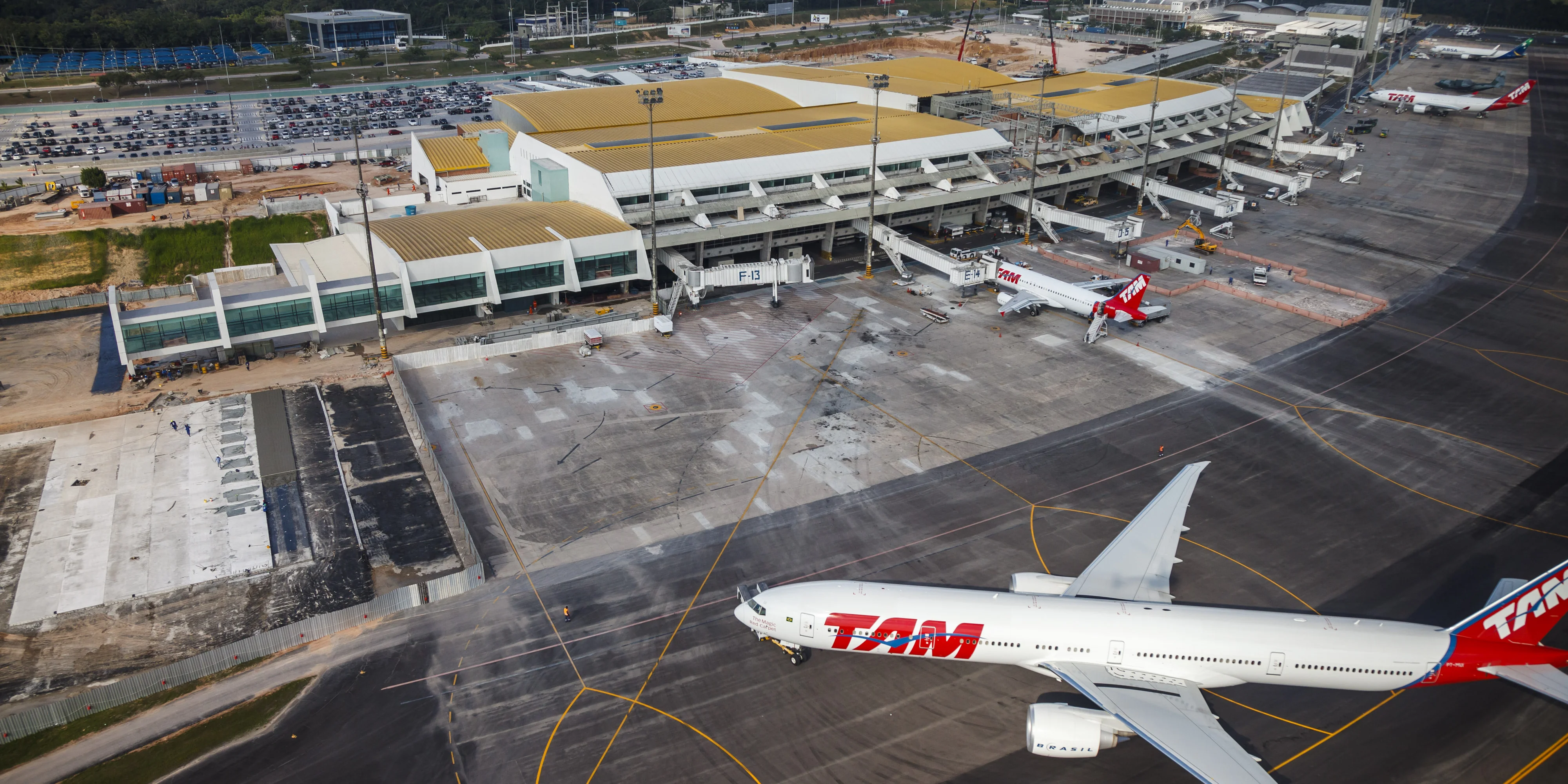 Eduardo Gomes International Airport