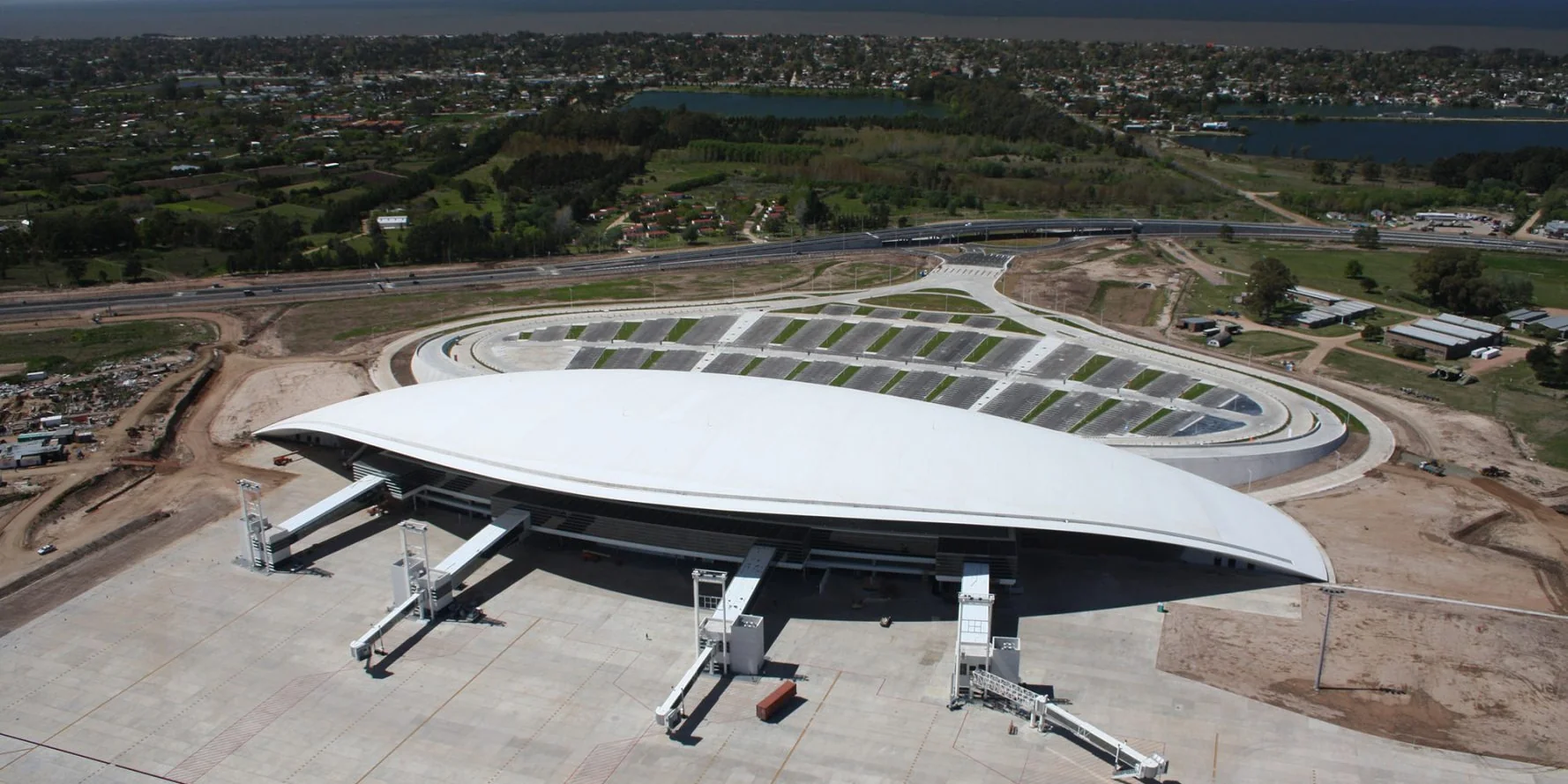 Carrasco International /General C L Berisso Airport