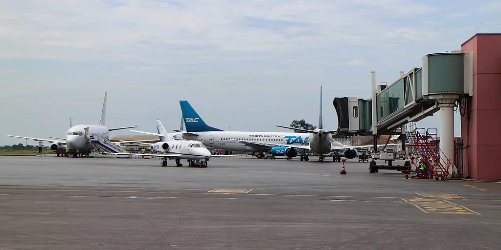 Pointe Noire Airport