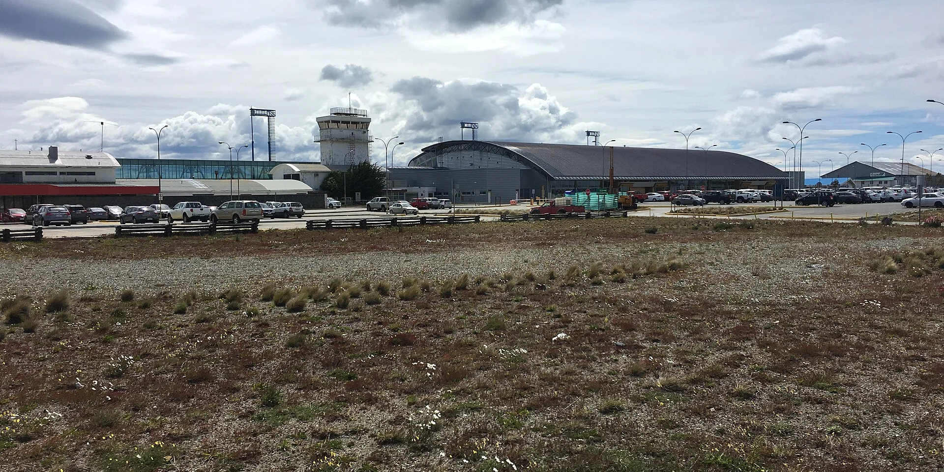 Pdte. carlos Ibañez del Campo Airport