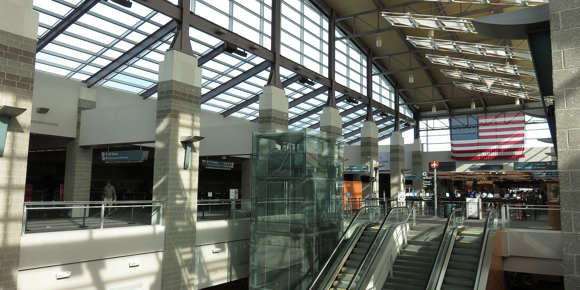 Theodore Francis Green State Airport