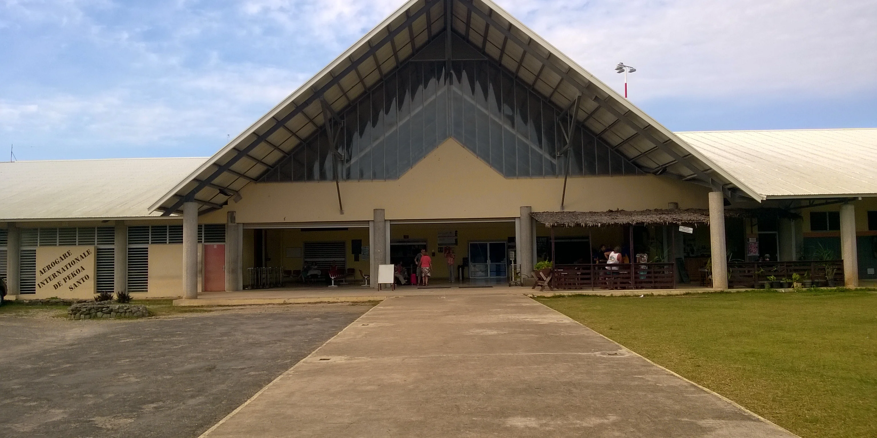 Santo Pekoa International Airport
