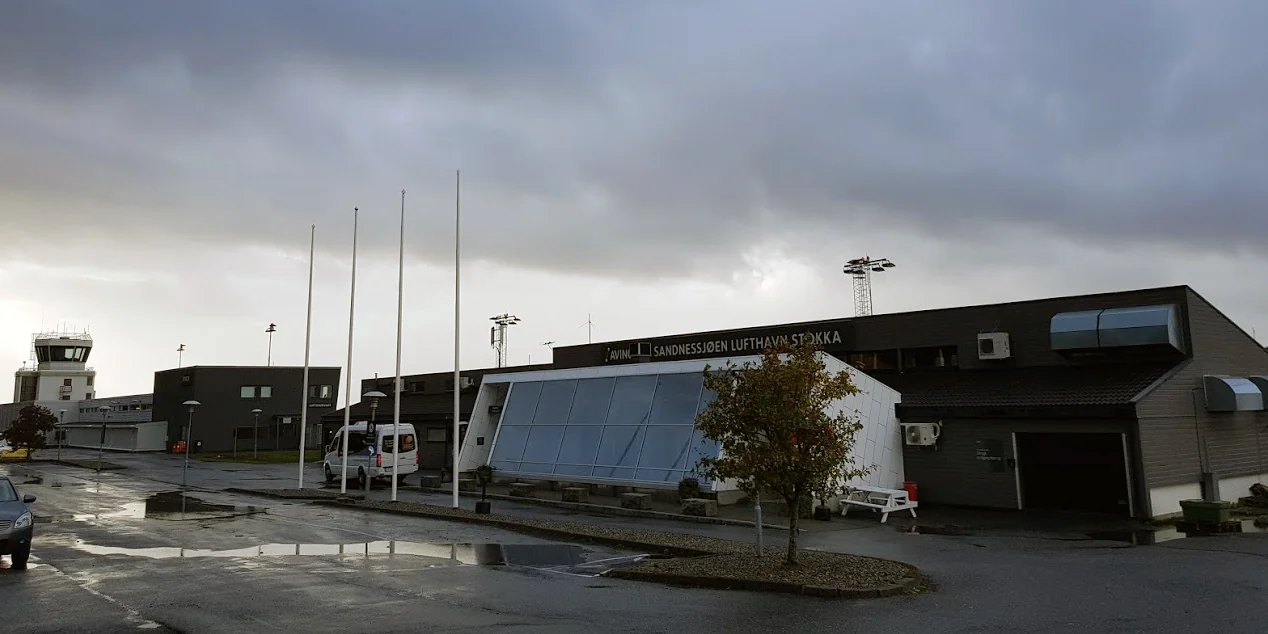 Sandnessjøen Airport, Stokka