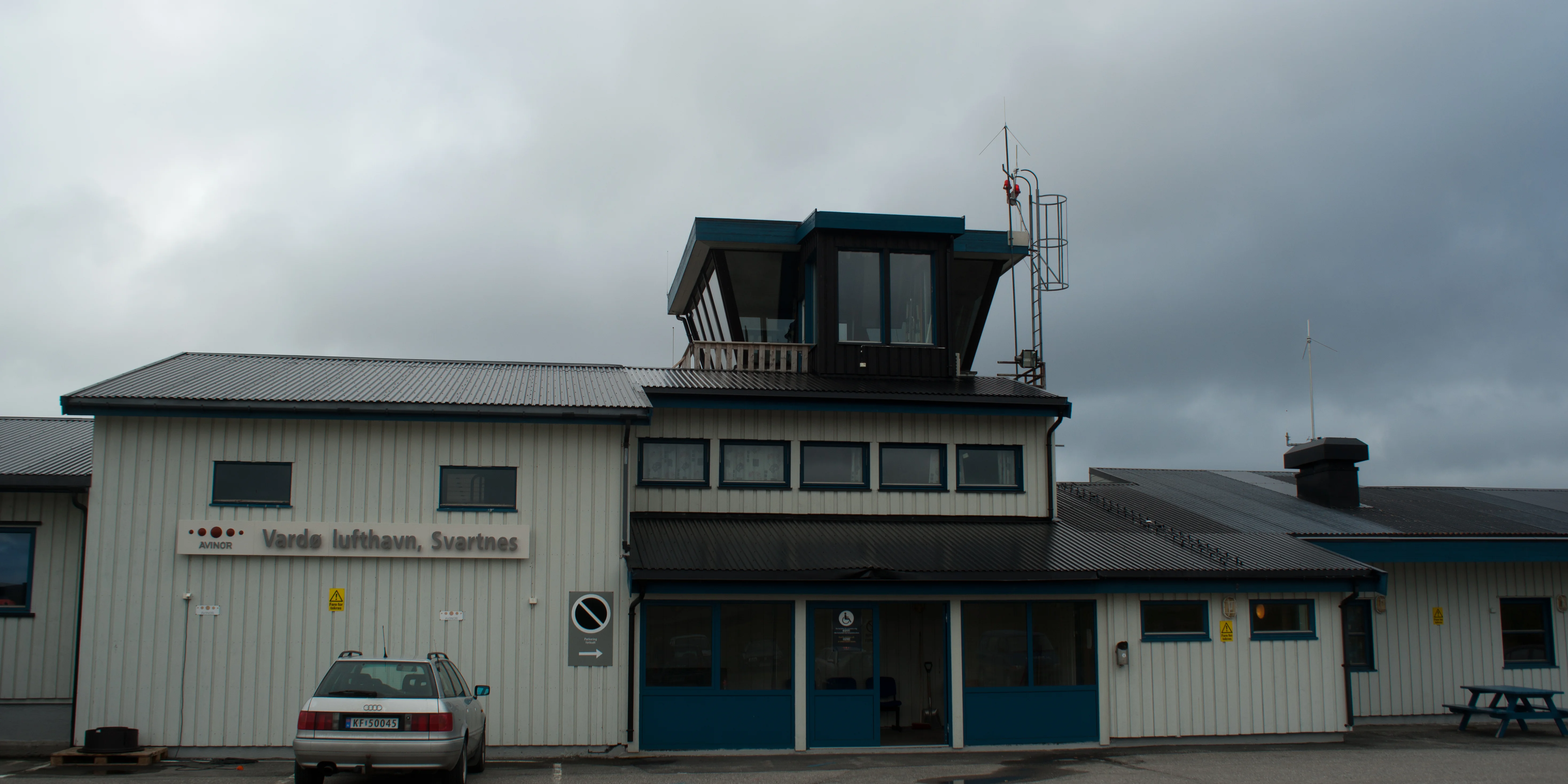 Vardø Airport, Svartnes
